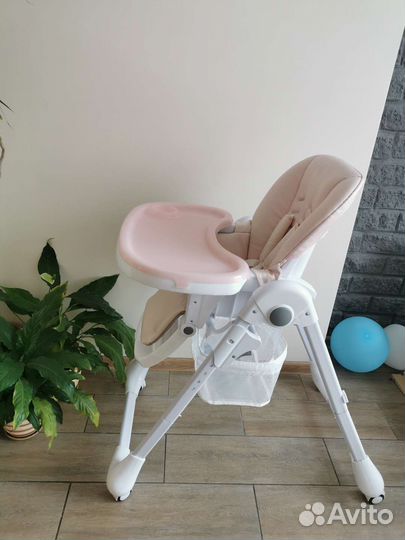 Стульчик для кормления capella