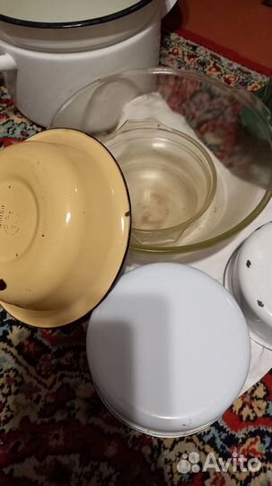 Кухонная посуда б/у 11 наименов.цена за все