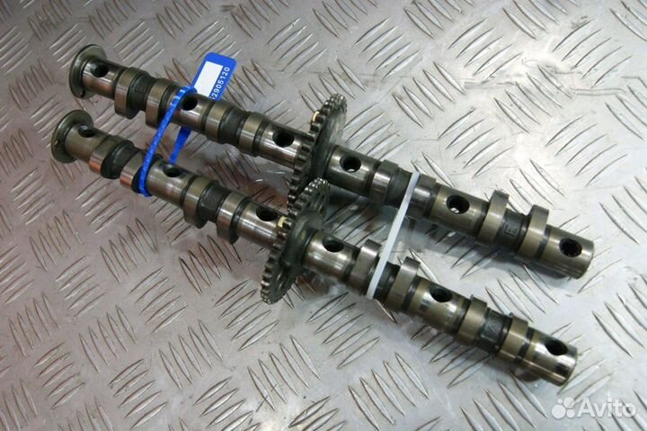 Распредвал Yamaha FZR250R