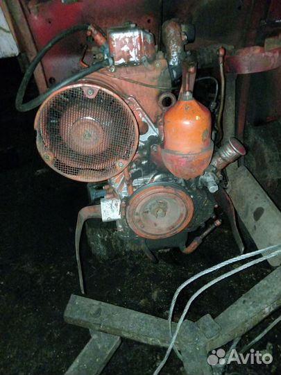 Продаю двигатель на т 16ь