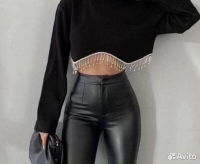 Кофта короткая с висюльками