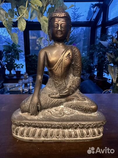Статуэтка Будды