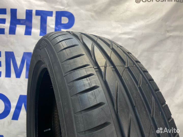 Maxxis Victra Sport VS5 235/55 R19 101Y