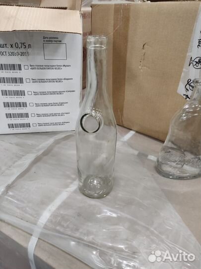 Бутылка стеклянная 0.5 и 0.7