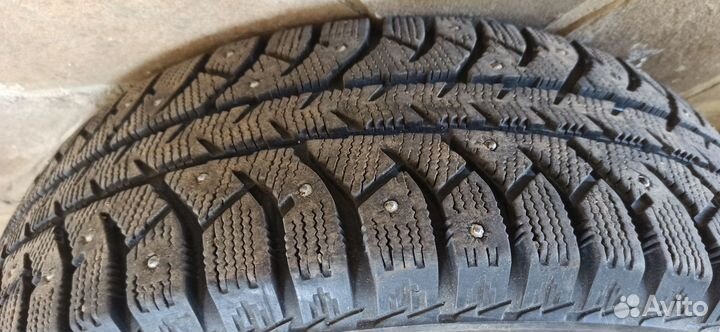 Bridgestone Ice Cruiser 7000 175/65 R14 82T