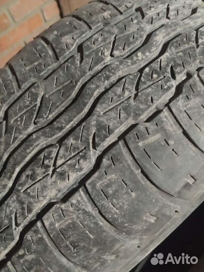 Bridgestone Dueler H/T 687 225/65 R17 101H