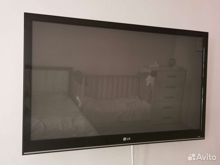 Телевизор LG 42PT353