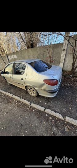 В разборке пежо 206, 1,4