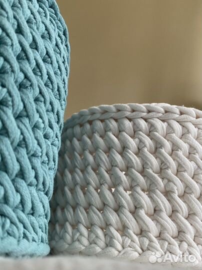 Вязаные корзинки для хранения