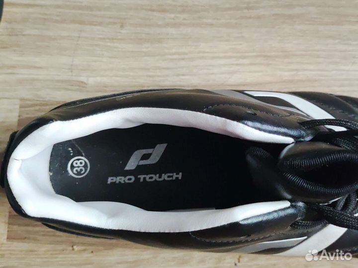 Футбольные бутсы 38 размер