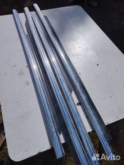 Молдинг стекла двери vоlvo 760 вольво 760, 740