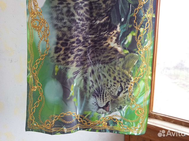 Дизайнерский шёлковый шарф