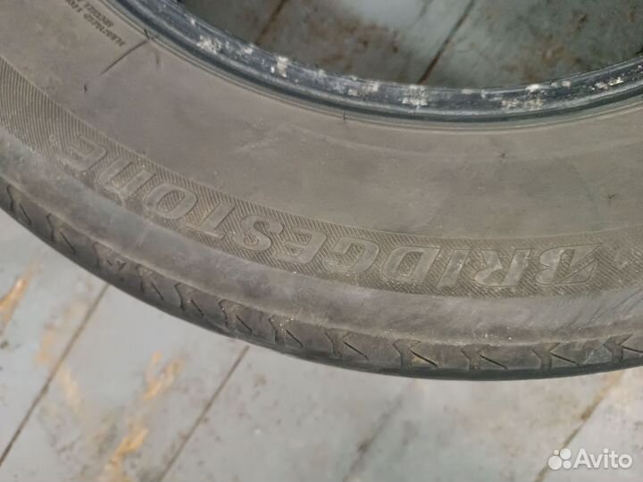 Bridgestone Turanza T001 205/65 R16 95H