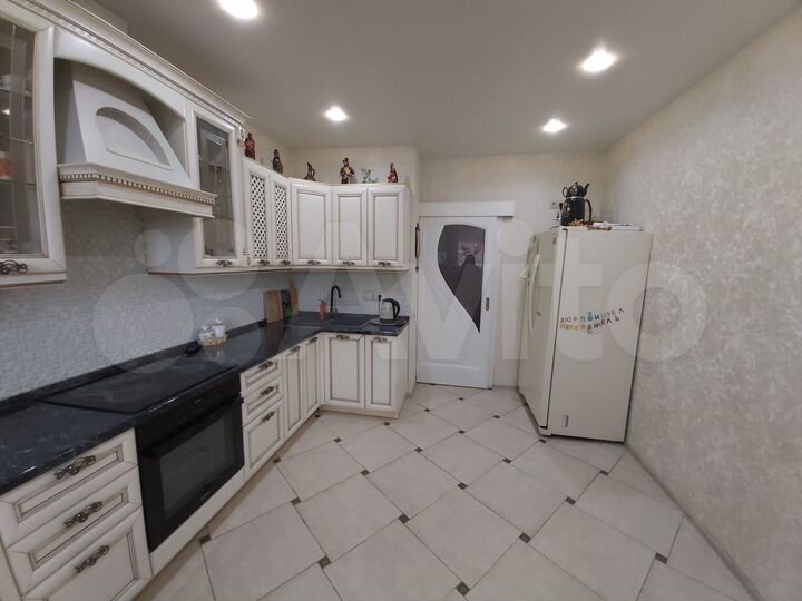 2-к. квартира, 64,9 м², 4/9 эт.