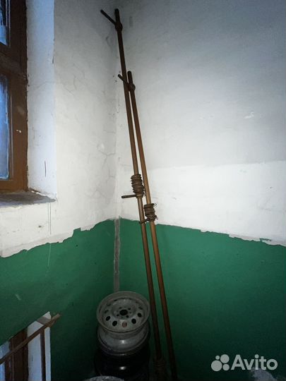 Карнизы для штор настенный