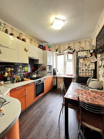 4-к. квартира, 74,5 м², 5/9 эт.