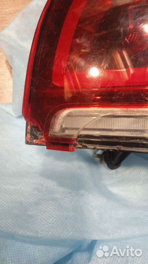 Фонарь правый MB gle