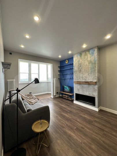 2-к. квартира, 50 м², 10/12 эт.