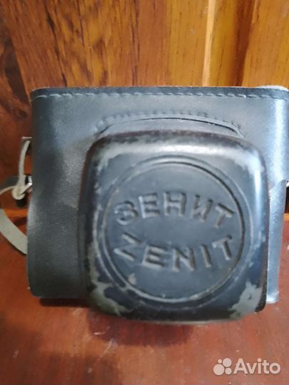 Пленочный фотоаппарат зенит Е