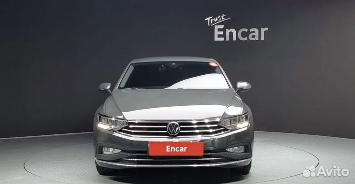 Volkswagen Passat 2.0 AMT, 2021, 80 000 км