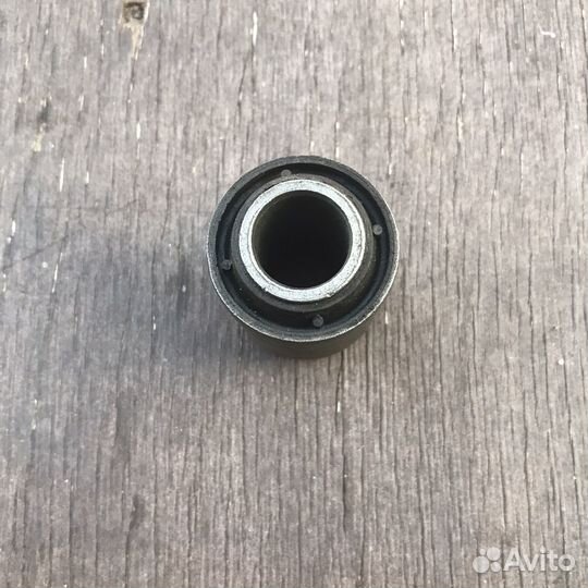 Сайлентблок передний переднего рычага nissan: prim