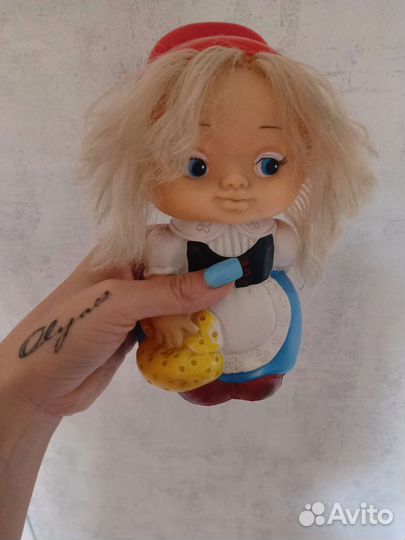 Резиновая игрушка СССР красная шапочка