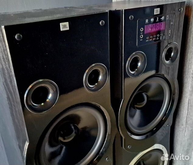 Акустические колонки Ginzzu GM-329 напольные