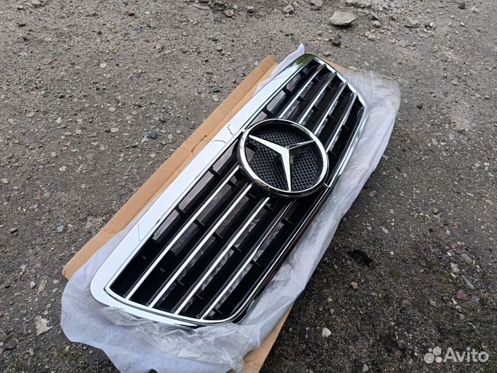 Решетка радиатора Mercedes W210 рестайлинг