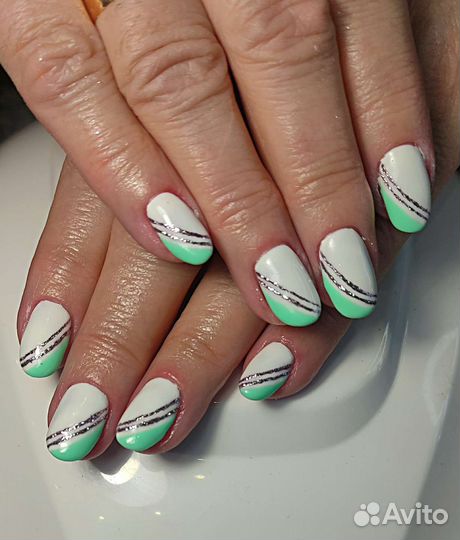 Педикюр с покрытием гель-лаком