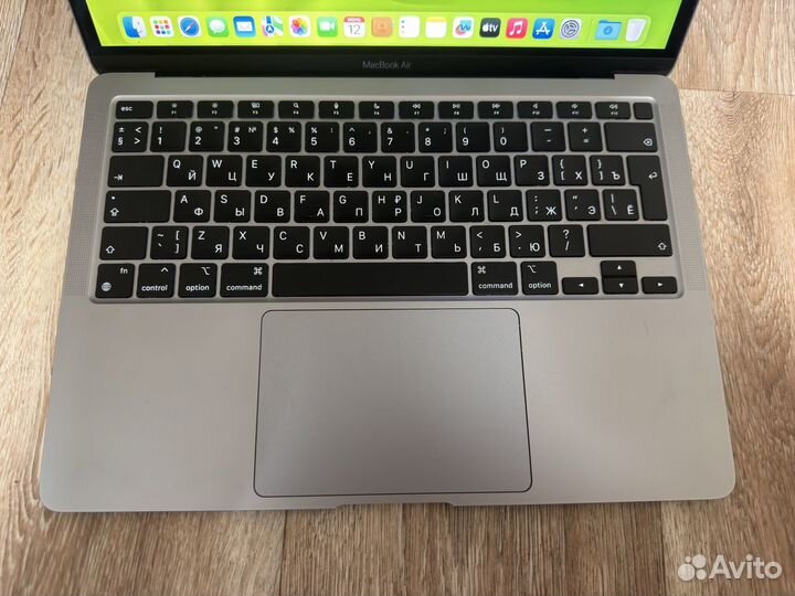 Apple MacBook air 13 2020 m1 8gb 256