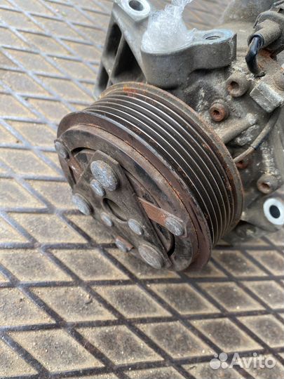 Компрессор кондиционера nissan juke F15