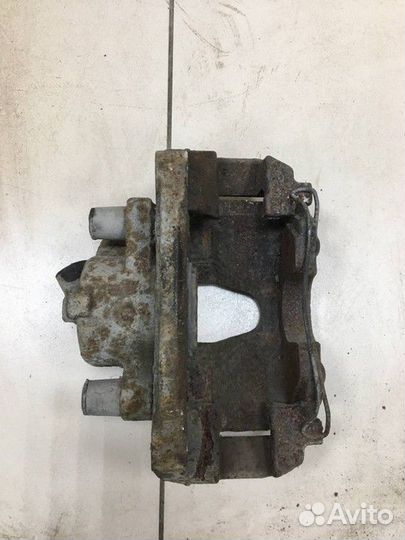 Суппорт тормозной передний правый Renault Megane