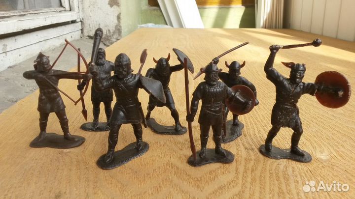 Викинги, Римские легионеры, Индейцы, Ковбои и др