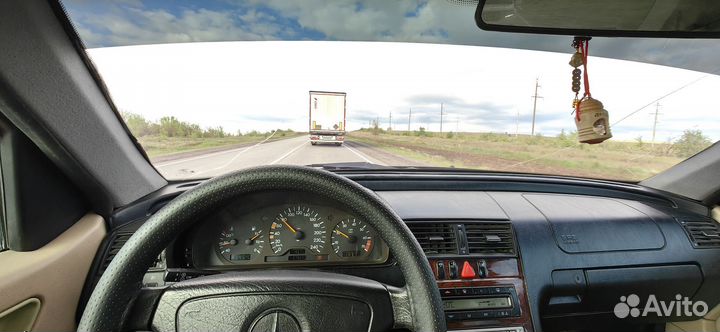 Mercedes-Benz C-класс 1.8 AT, 1999, 400 000 км