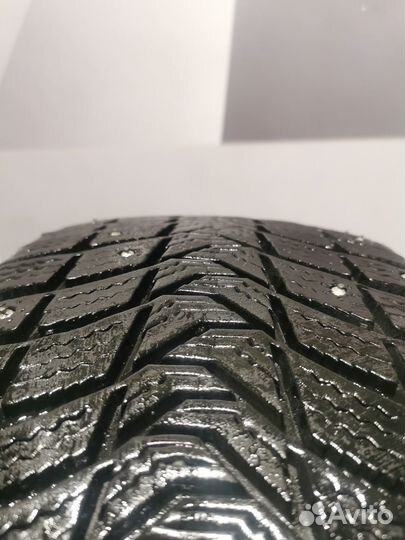 Michelin X-Ice North XIN3 225/40 R18 и 255/40 R18 99T