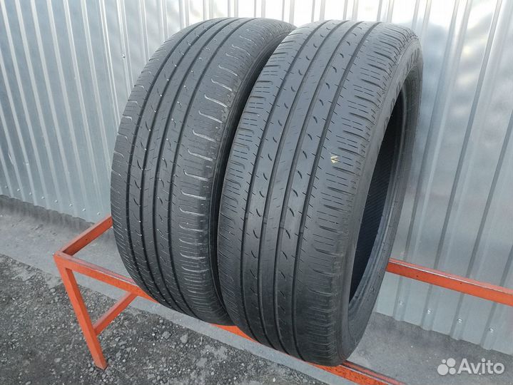 Goodyear EfficientGrip SUV 225/55 R19 102V