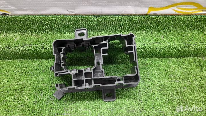 Короб предохранителей Kia Sportage 4 рест. 2021