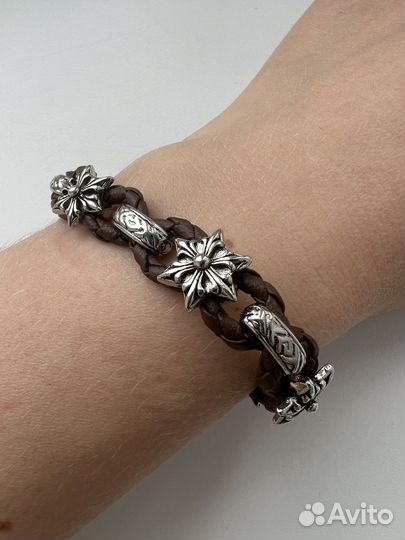 Кожаный браслет