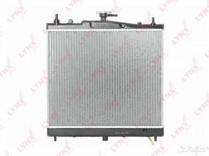 Радиатор охлаждения Nissan Micra K12