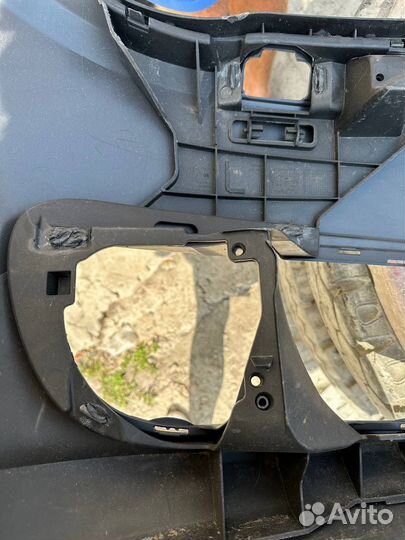 Бампер передний BMW 5 F10 (бмв 5 Ф10)