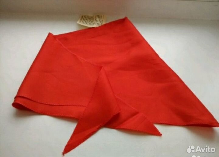 Пионерские галстуки из СССР
