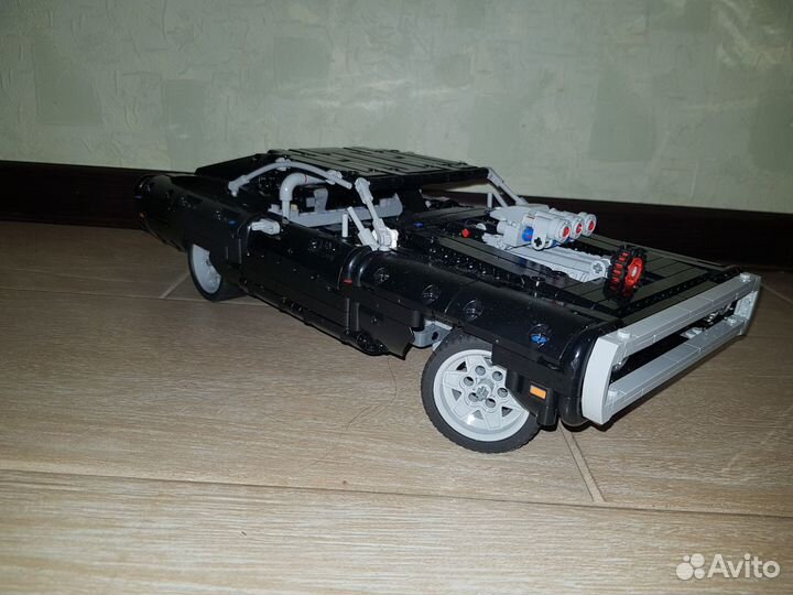 Конструктор lego Technic Dodge Charger 42111