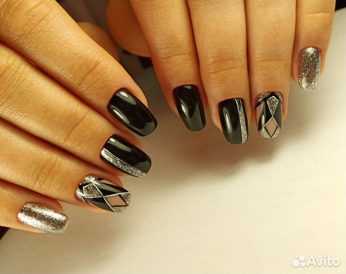 Маникюр, наращивание, укрепление ноготков, подолог