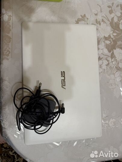 Asus X550EA