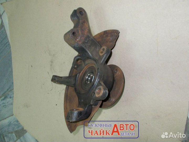 Кулак передний левый Лада Веста