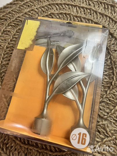 Наконечники для карниза