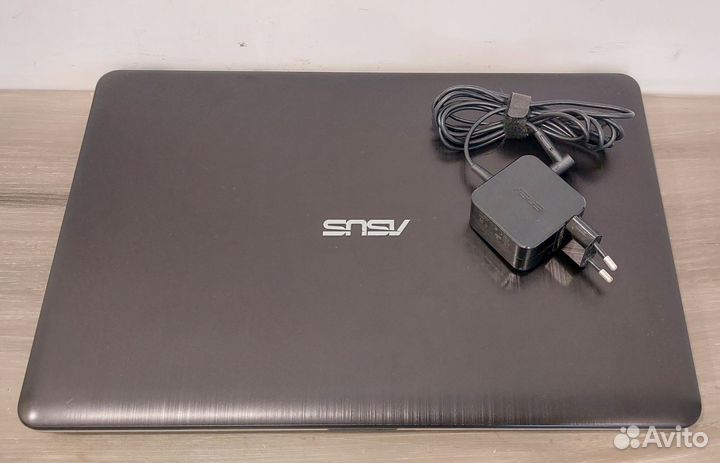 Asus X540M 4ядра/256 ssd/8озу/2гб