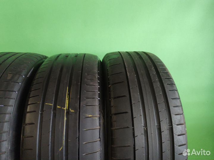 Pirelli P Zero PZ4 245/45 R20 V