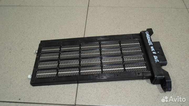 Радиатор отопителя Jeep Grand Cherokee 4 (WK2)