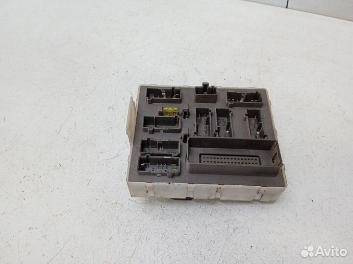 Блок предохранителей салонный Ford Focus 1 1.8